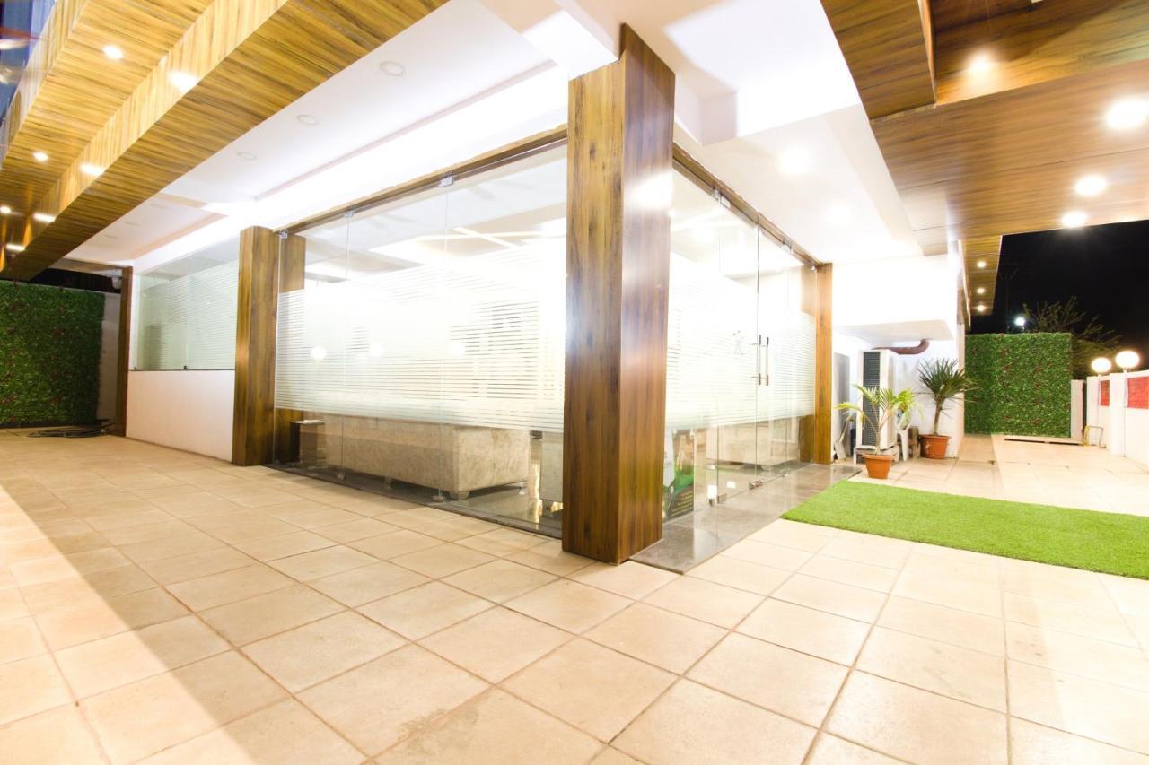 Hotel Star Zest House Nágpur Exteriér fotografie